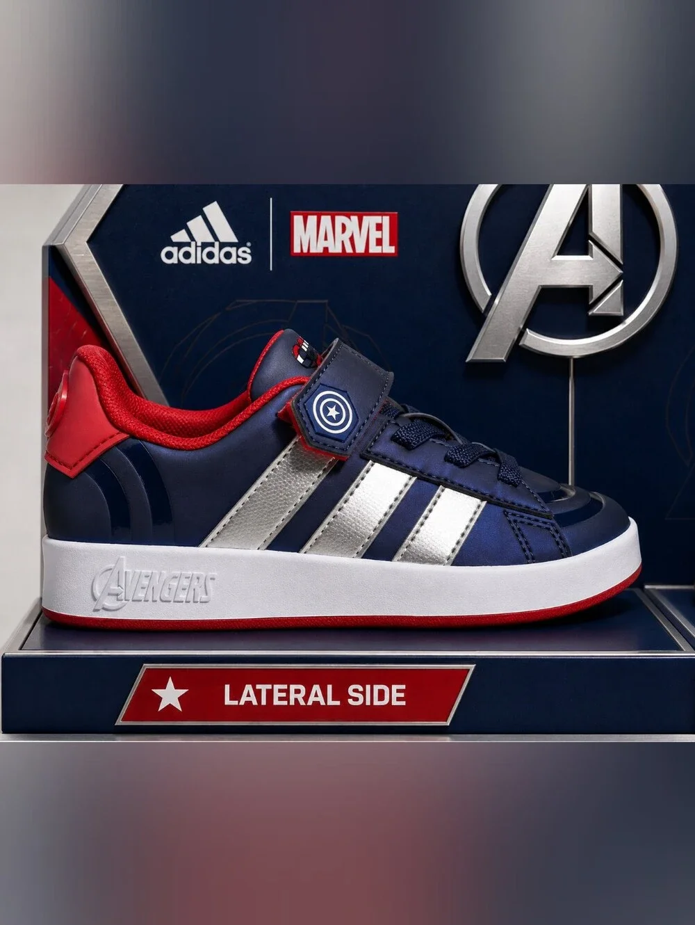 adidas Marvel Avengers Grand Court Captain America (HP3619) – Kids Sz 3Y